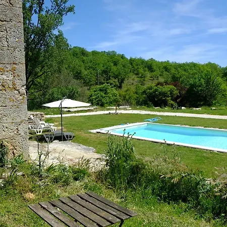 Roquedure Farm * Montfaucon (Lot)