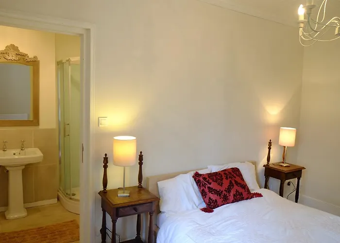 Bed & Breakfast Roquedure Farm *