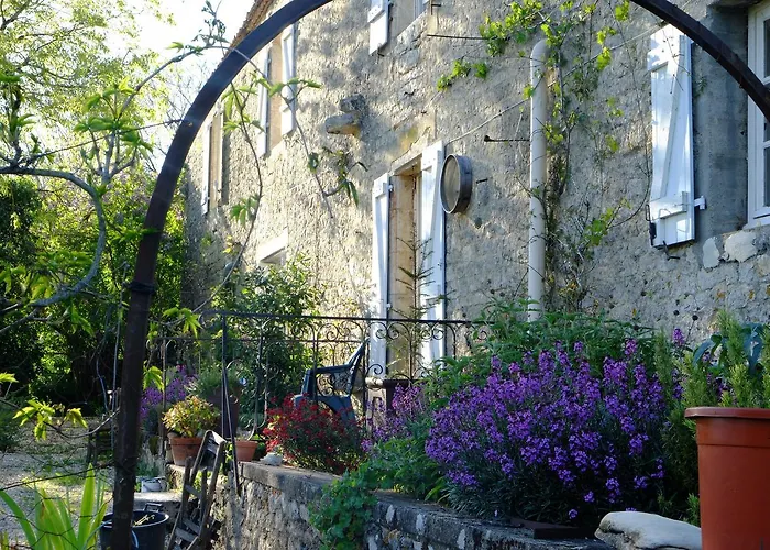 Roquedure Farm Montfaucon (Lot)