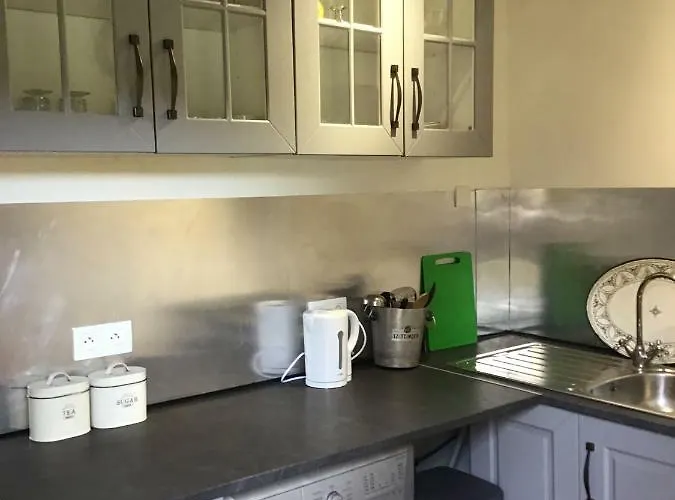 Roquedure Farm Bed & Breakfast